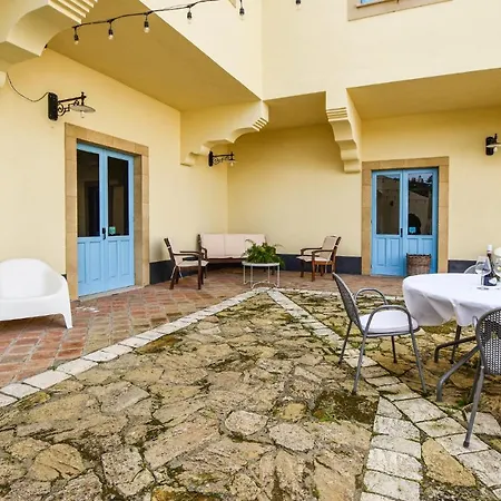 Awesome In Caltagirone With Kitchen Holiday home *