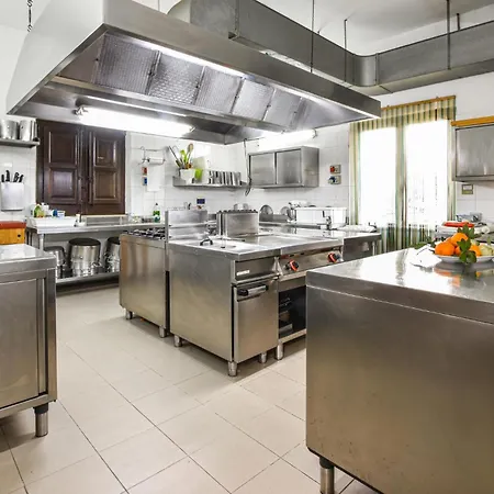 Awesome In Caltagirone With Kitchen Casa Franco